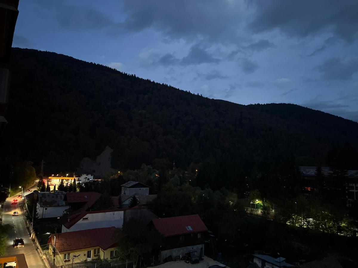 Anissia Apartament Lägenhet Sinaia Exteriör bild
