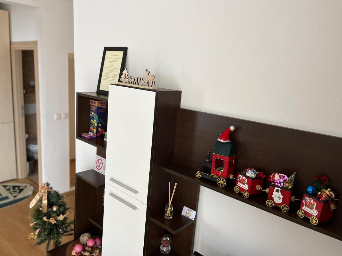 Anissia Apartament Lägenhet Sinaia Exteriör bild