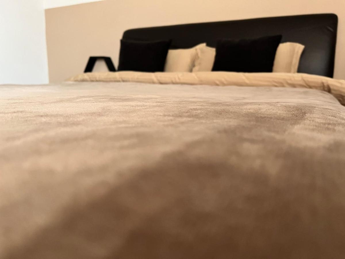 Anissia Apartament Lägenhet Sinaia Exteriör bild